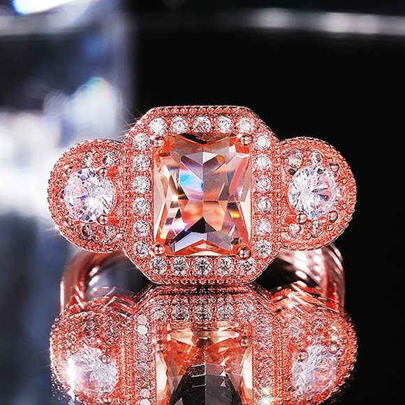 EMILY ROSEGOLD WEDDING RING - Picture 2 of 7